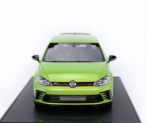 Volkswagen Golf MK VII GTI Clubsport 2017 Viper Green 1-18 DNA-Collectibles Limited 150 Pieces (Special Production)