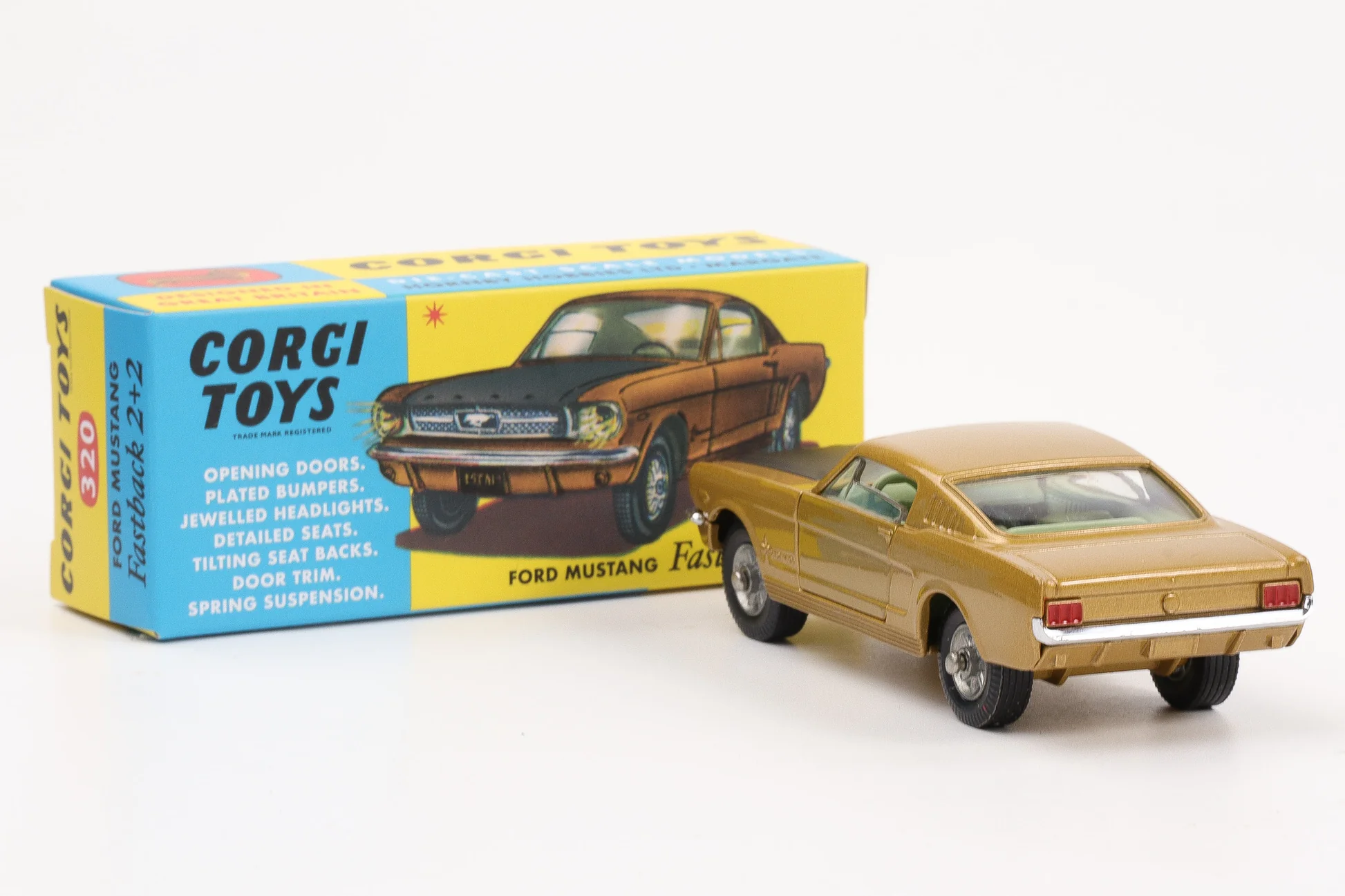 Ford Mustang Fastback Coupe 2+2 Gold & Black 1-43 Corgi Toys