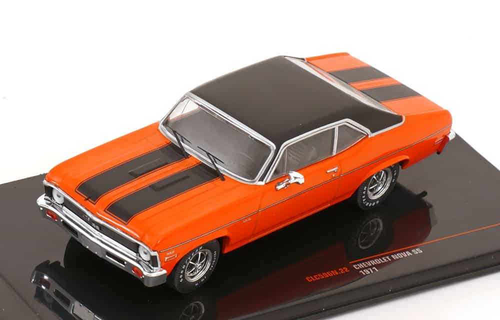 Chevrolet Nova SS 1971 Oranje / Mat Zwart 1-43 Ixo Models